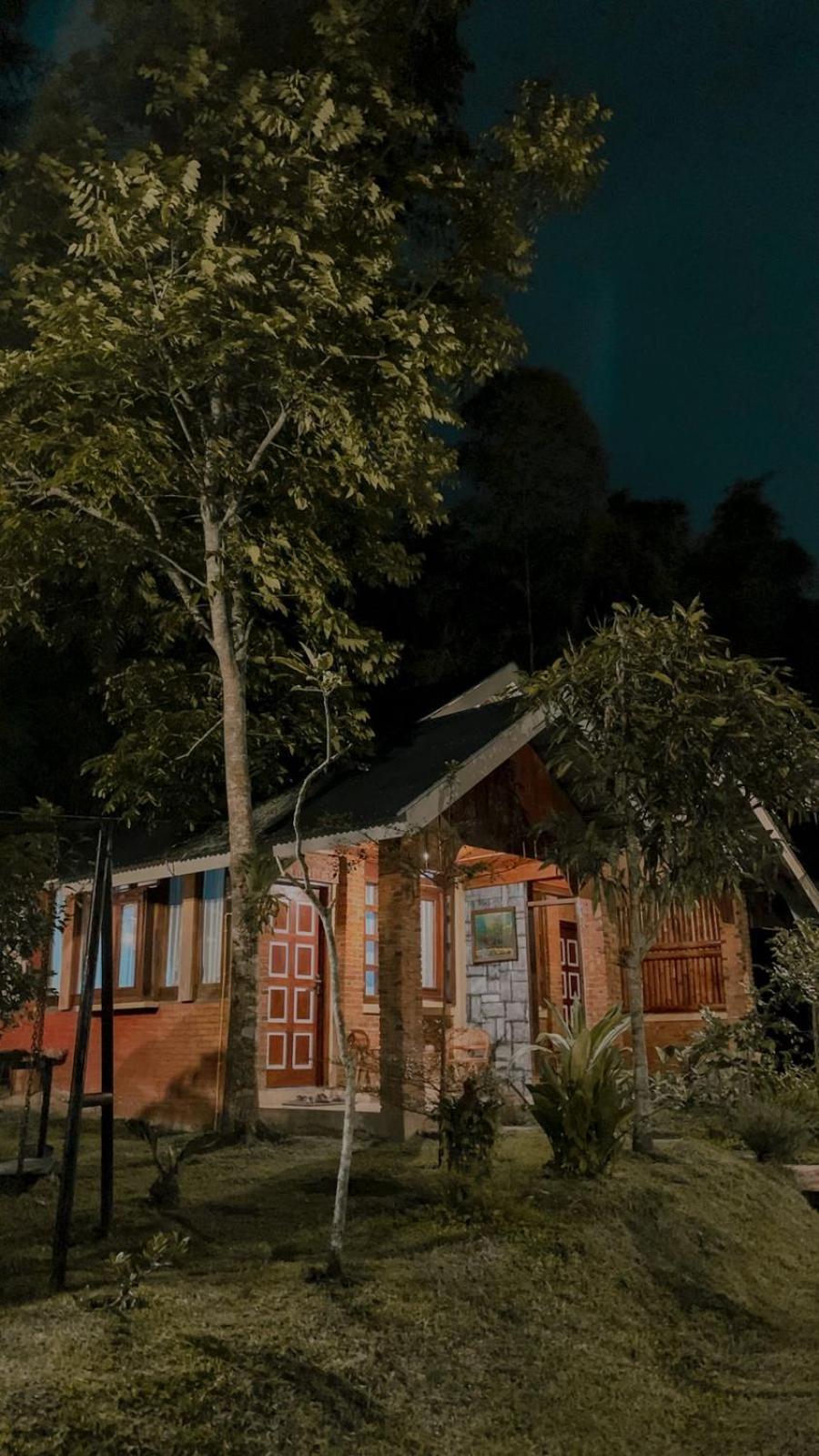 Canyon Jungle Stay ブキティンギ 部屋 写真